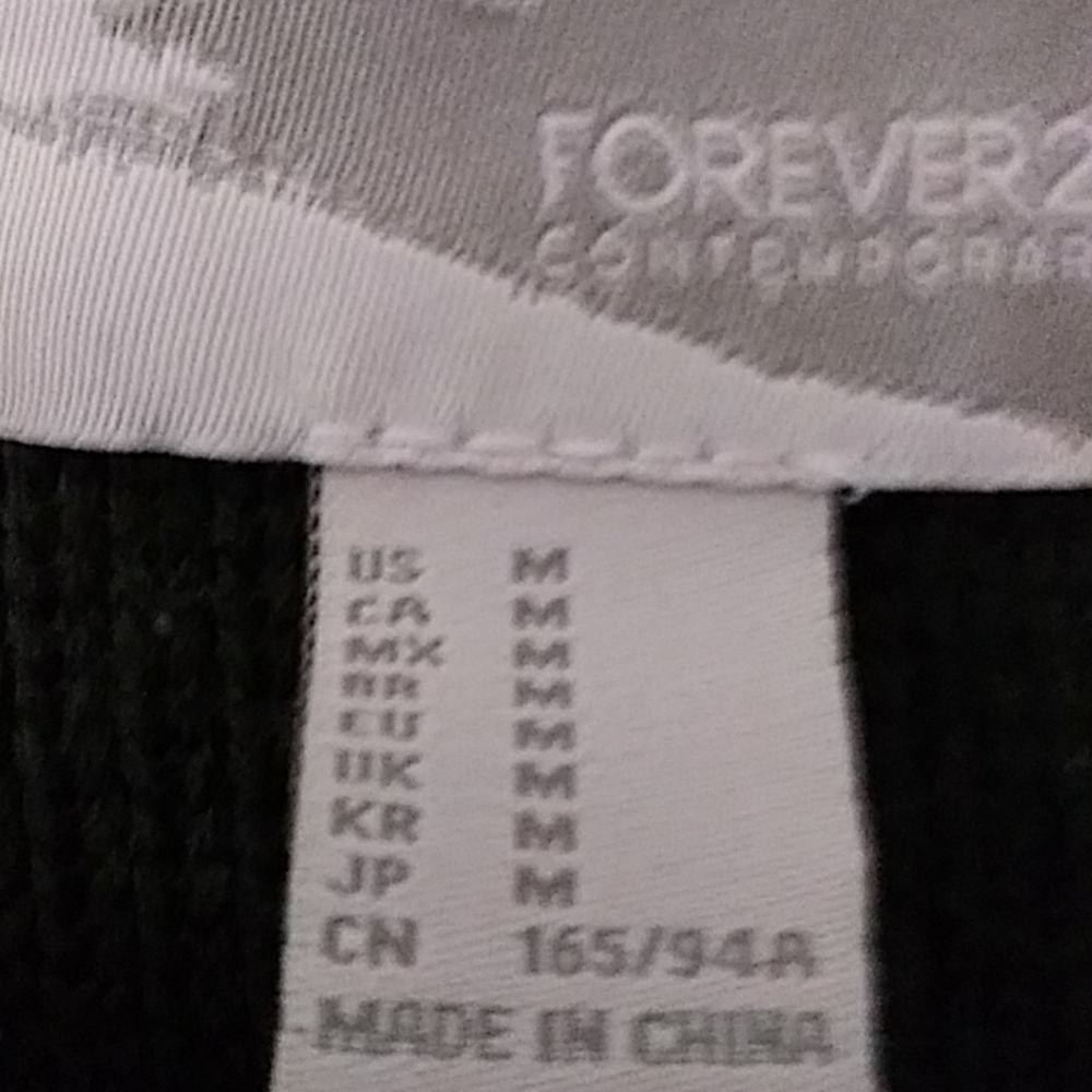 Sweater - Picture 3 of 3